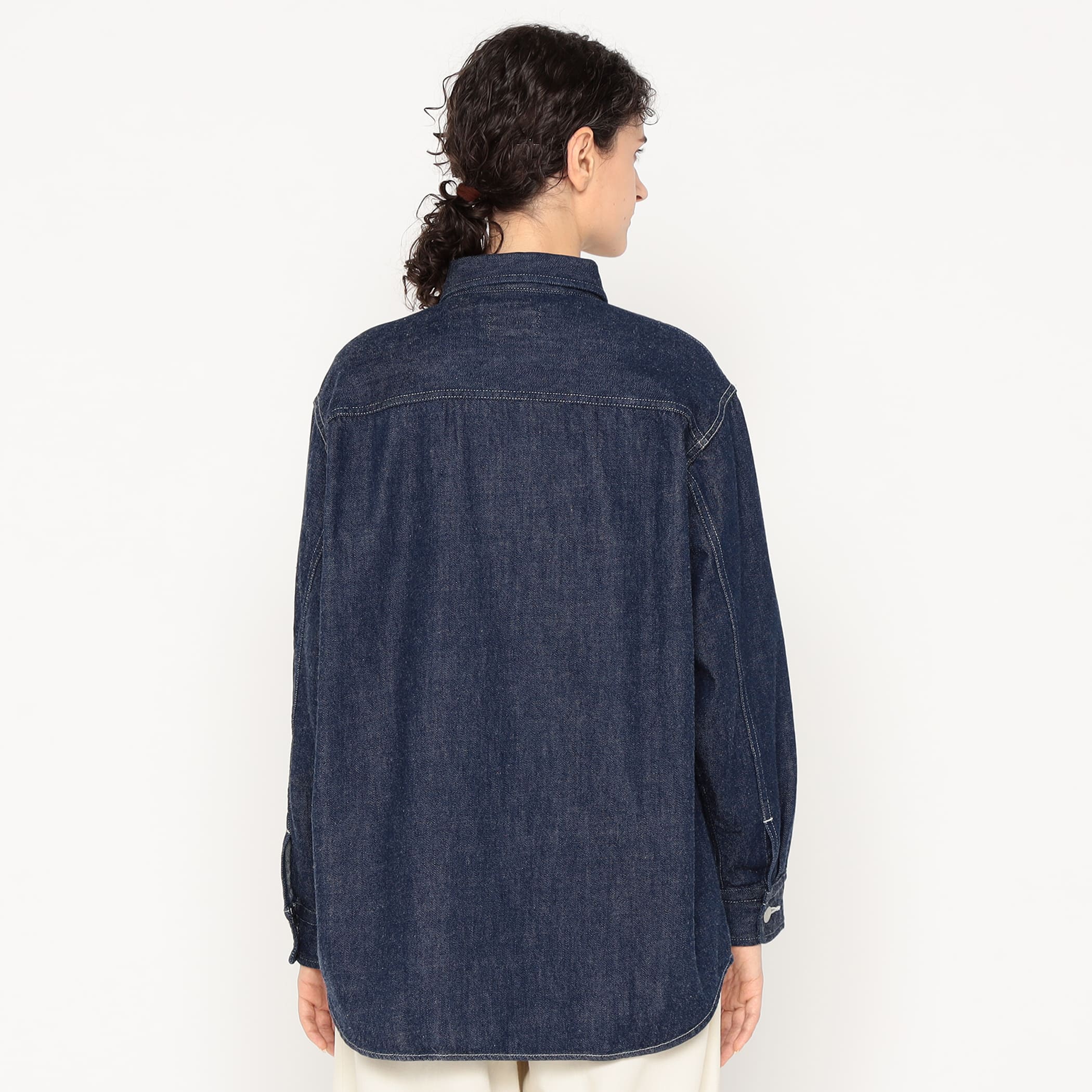 Women's Denim Shirt Jacket - Image 10