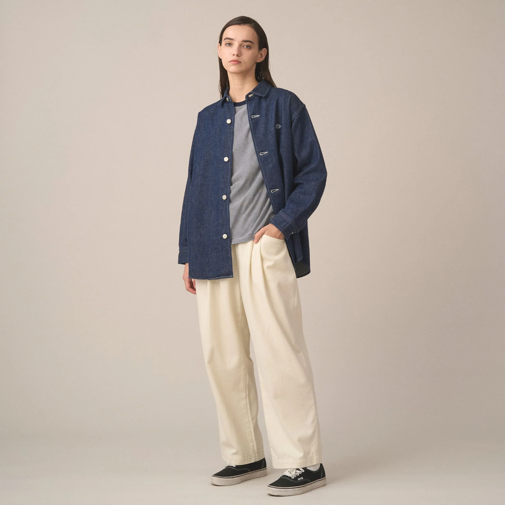 Women's Denim Shirt Jacket - Image 4