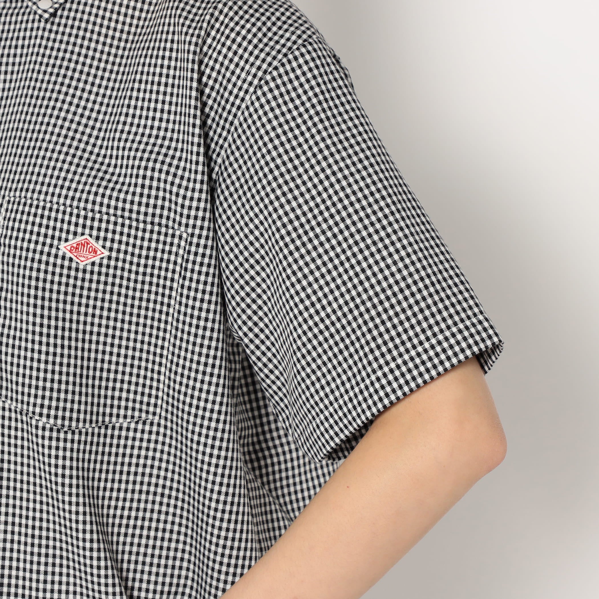 Women's Oxford Short Sleeve Button-Down Shirt - Image 10