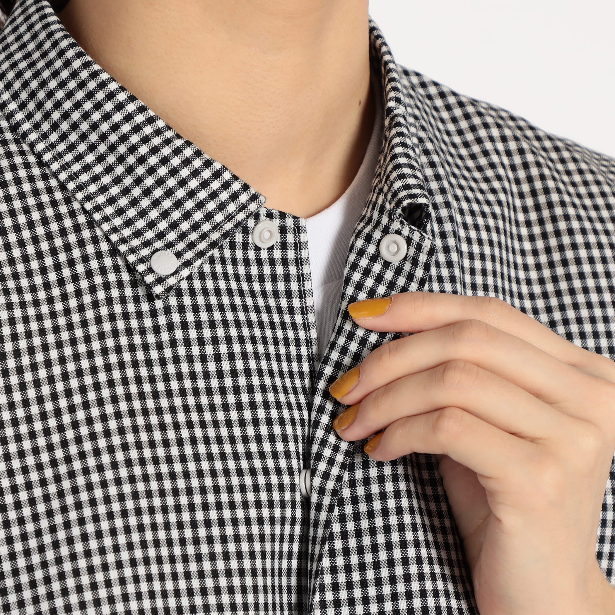 Women's Oxford Short Sleeve Button-Down Shirt - Image 9