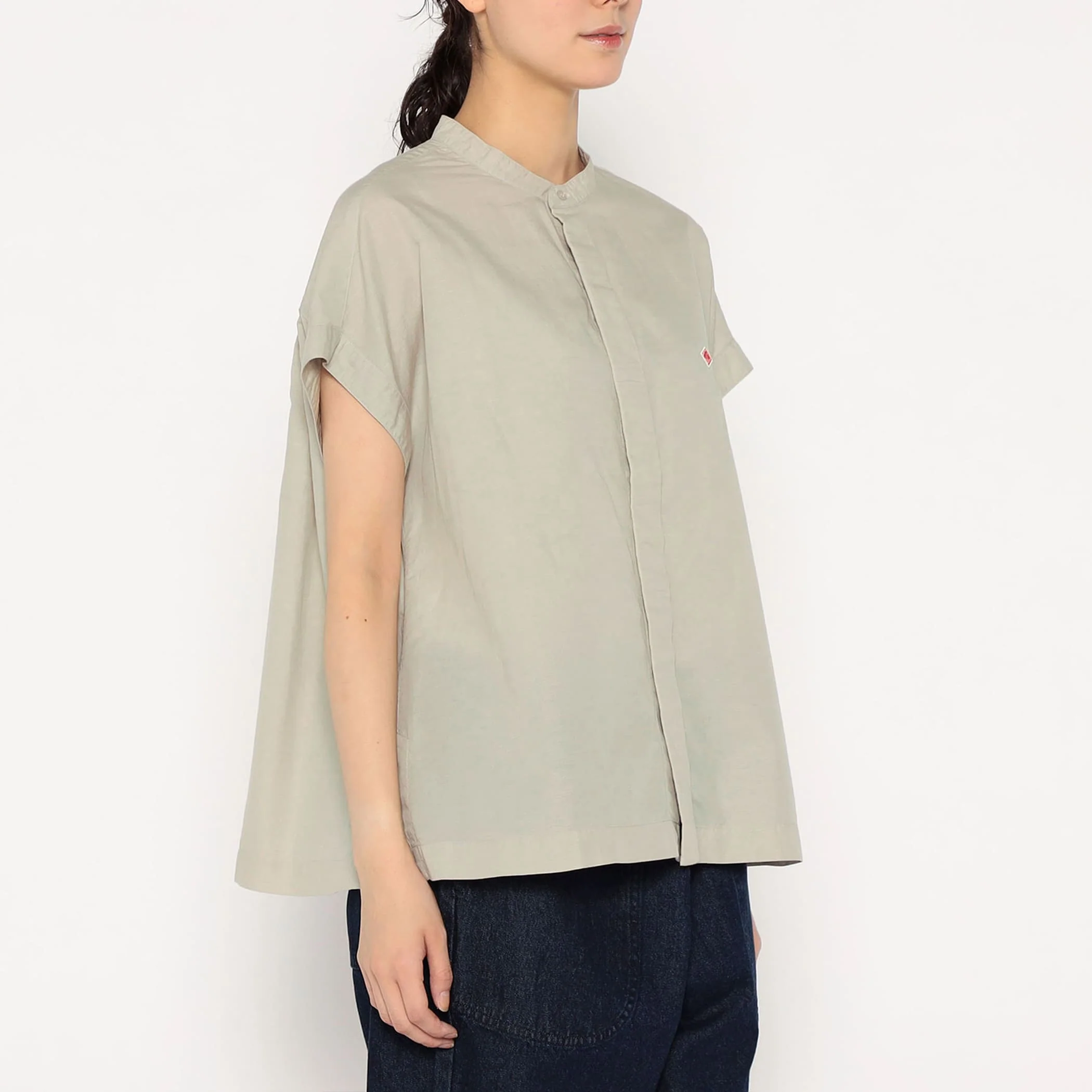 Women's Cotton Linen Slub Sleeveless Shirt - Image 3