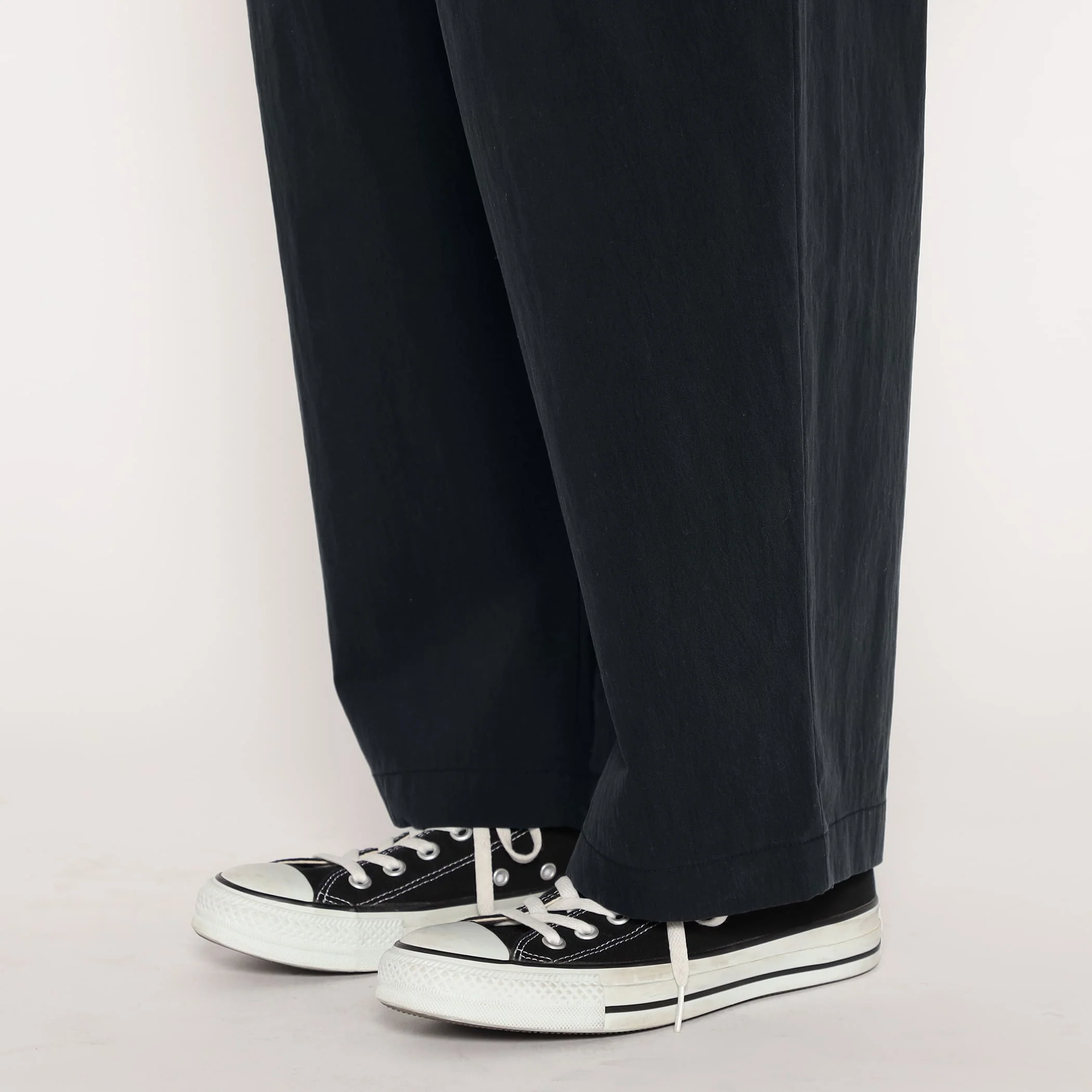 Women's C/N Twill Double Pleated Easy Pants - Image 13