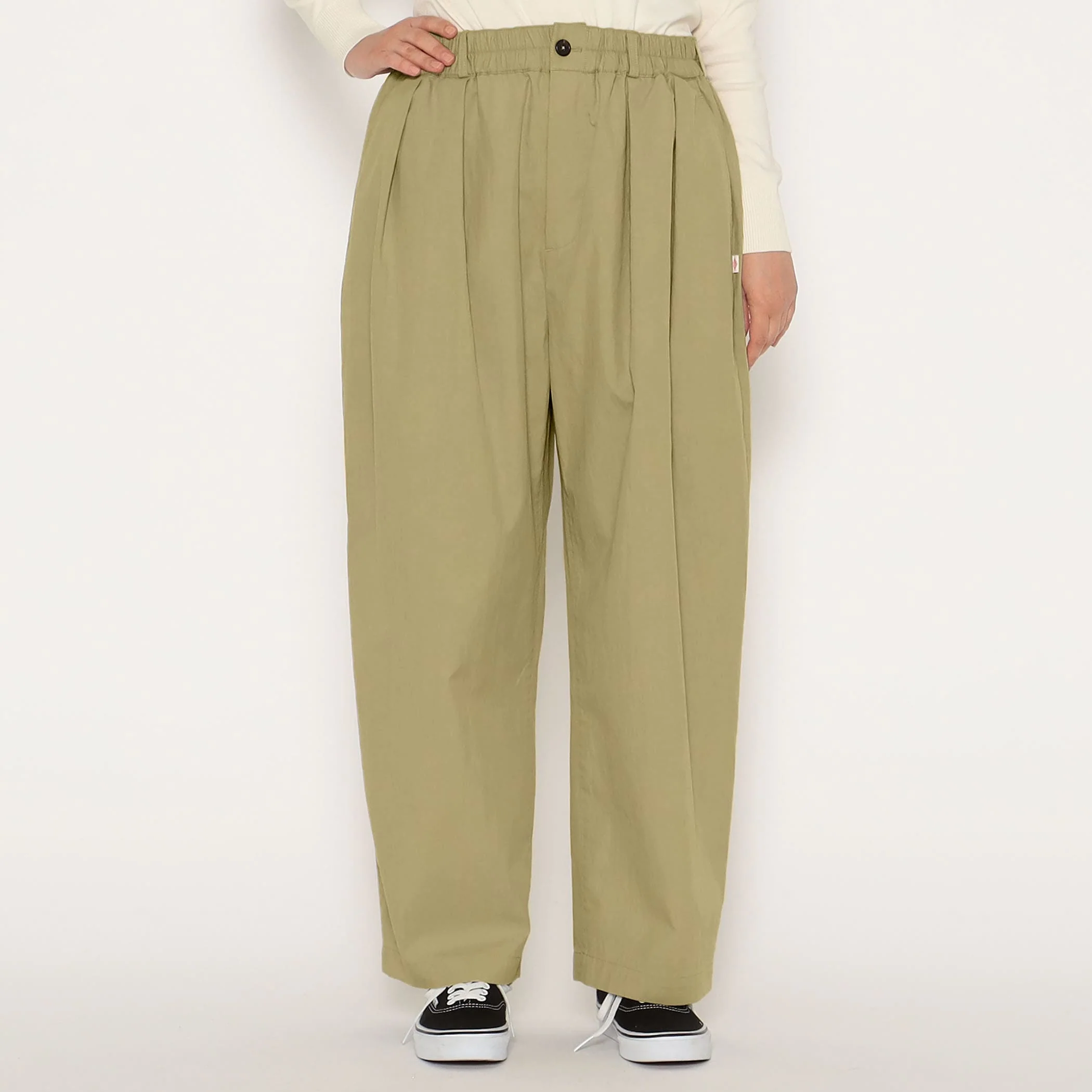 Women's C/N Twill Double Pleated Easy Pants - Image 15