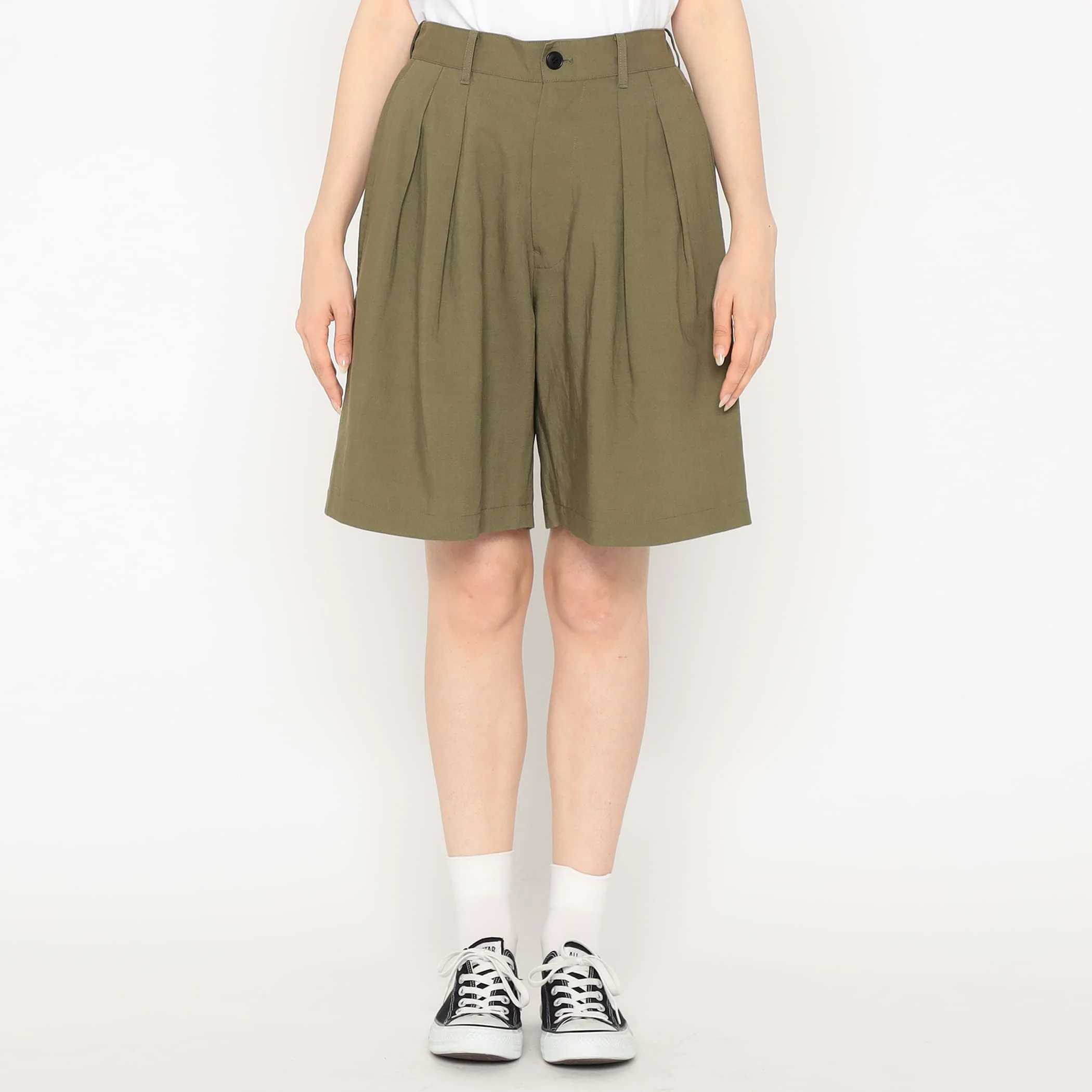 Women's Linen-Blend Double Pleated Shorts - Image 3