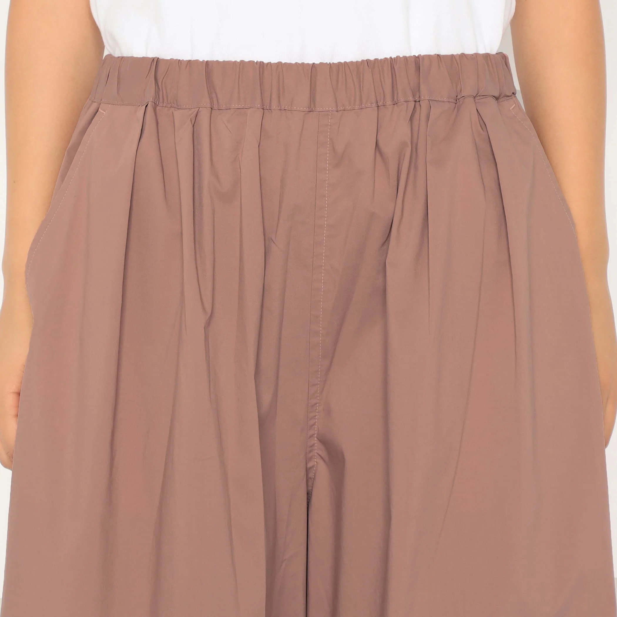 Women's Typewriter Cropped Wide Pants - Image 9