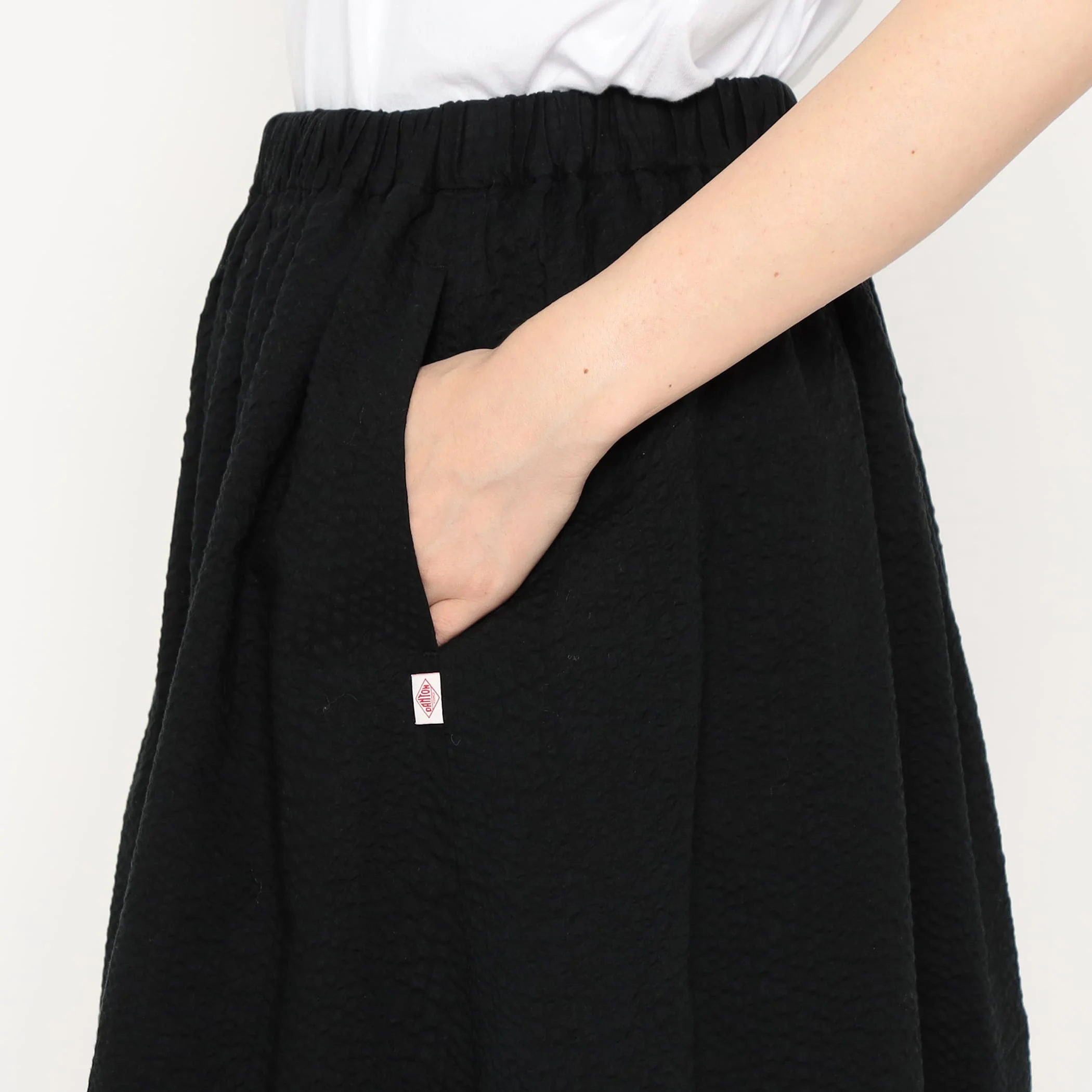 Women's Seersucker Gather Skirt - Image 9