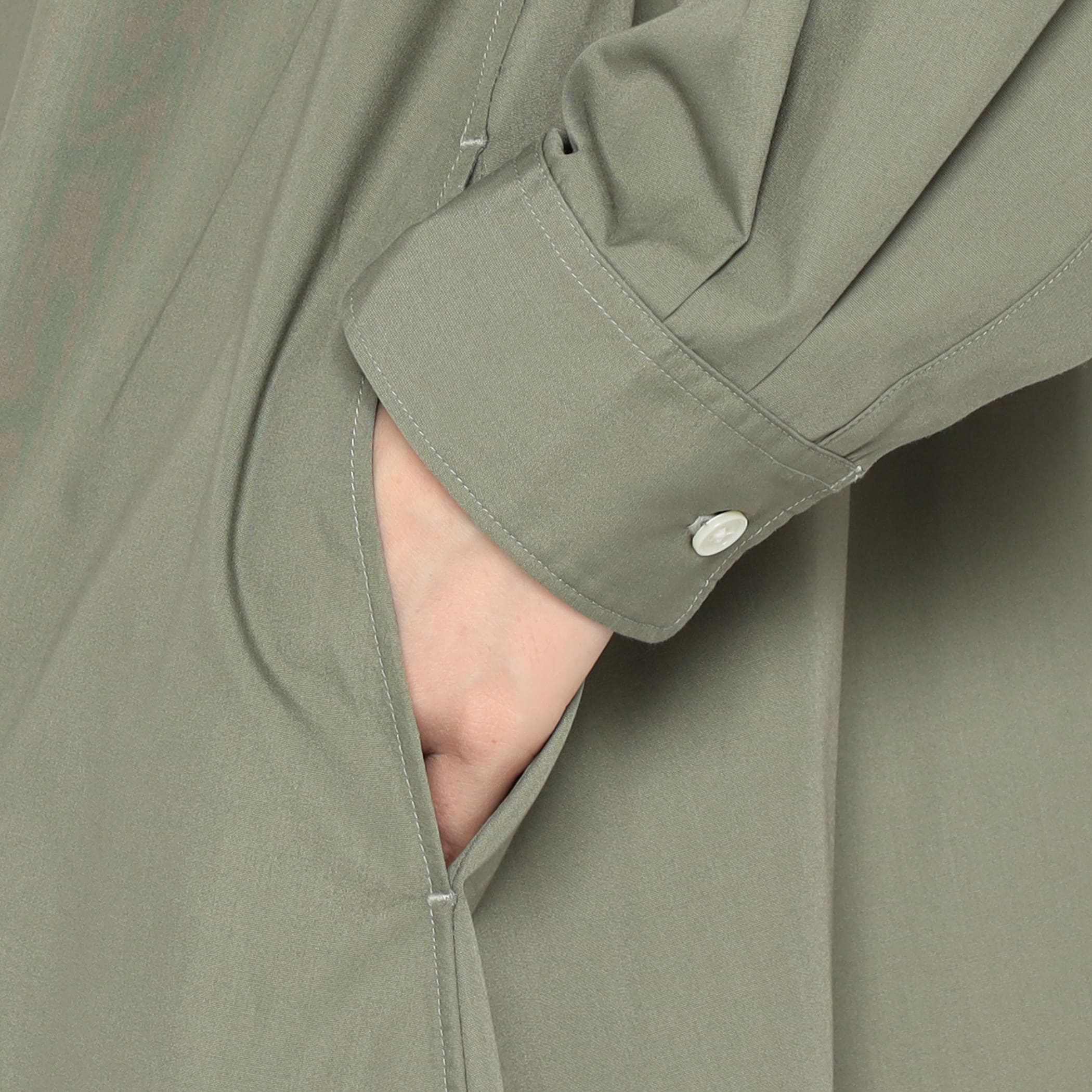 Women's T/C Broadcloth Gathered Shirt Dress - Image 11