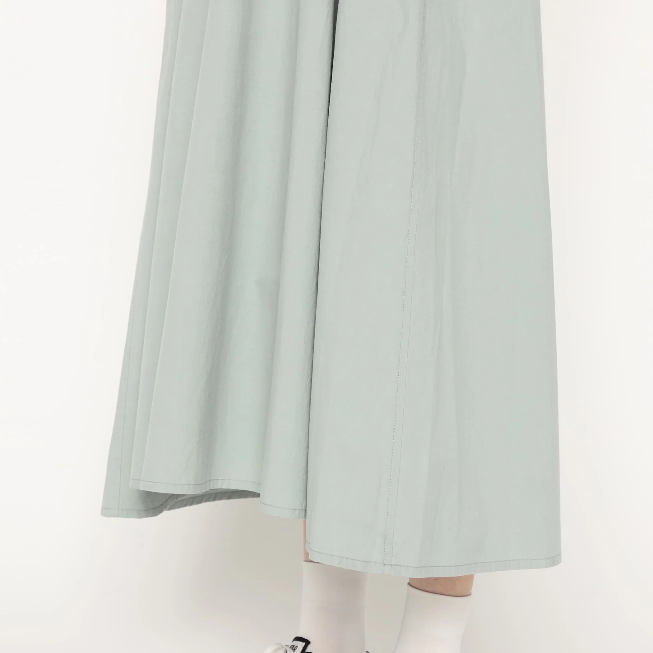 Women's High Count Cotton V Neck Dress - Image 11