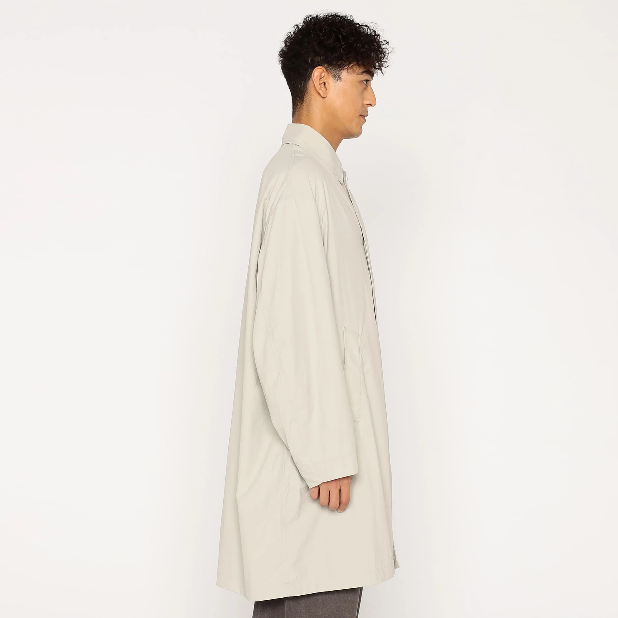 Men's Nylon Tusser Balmacaan Coat - Image 4