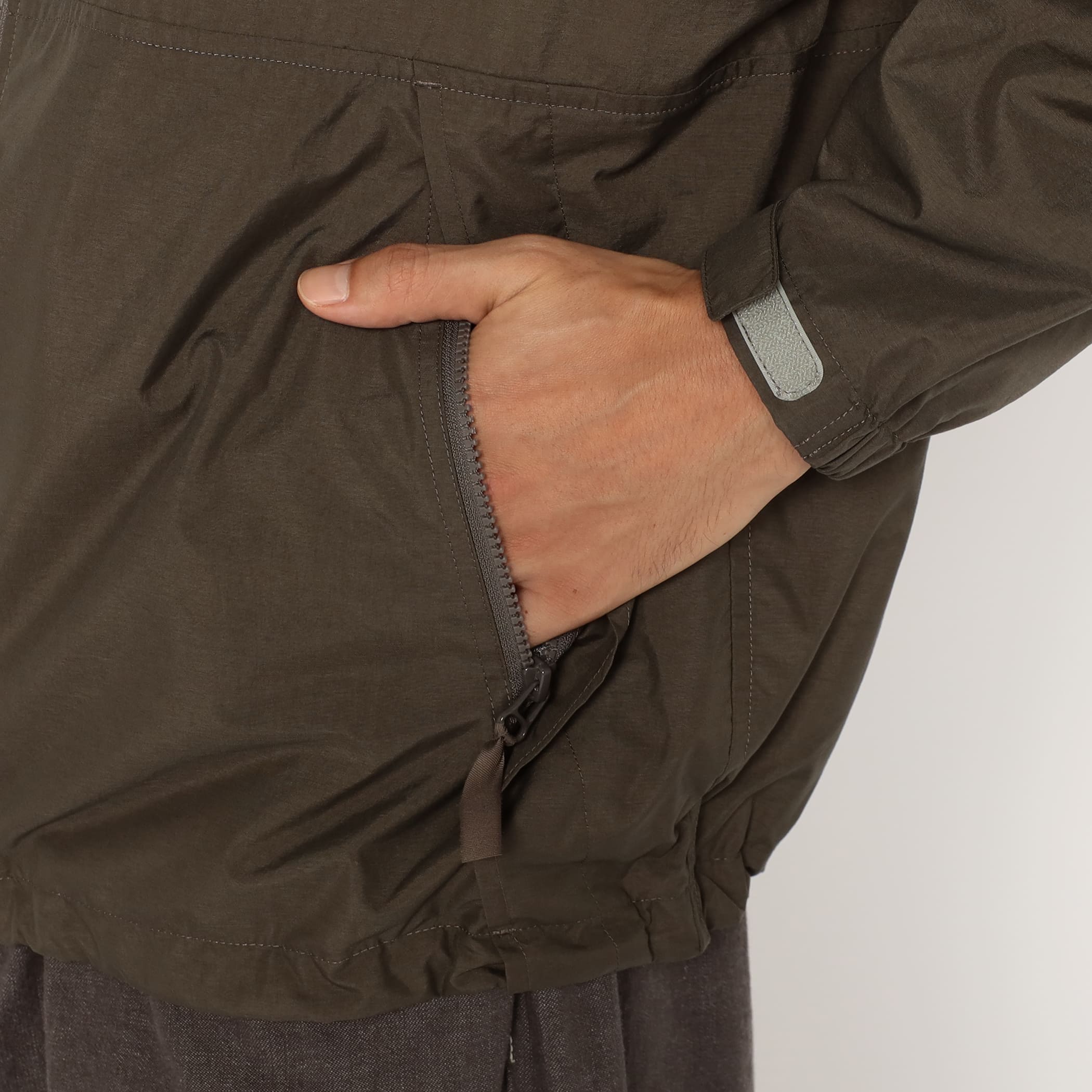 Men's Stunner Nylon Hooded Jacket - Image 11
