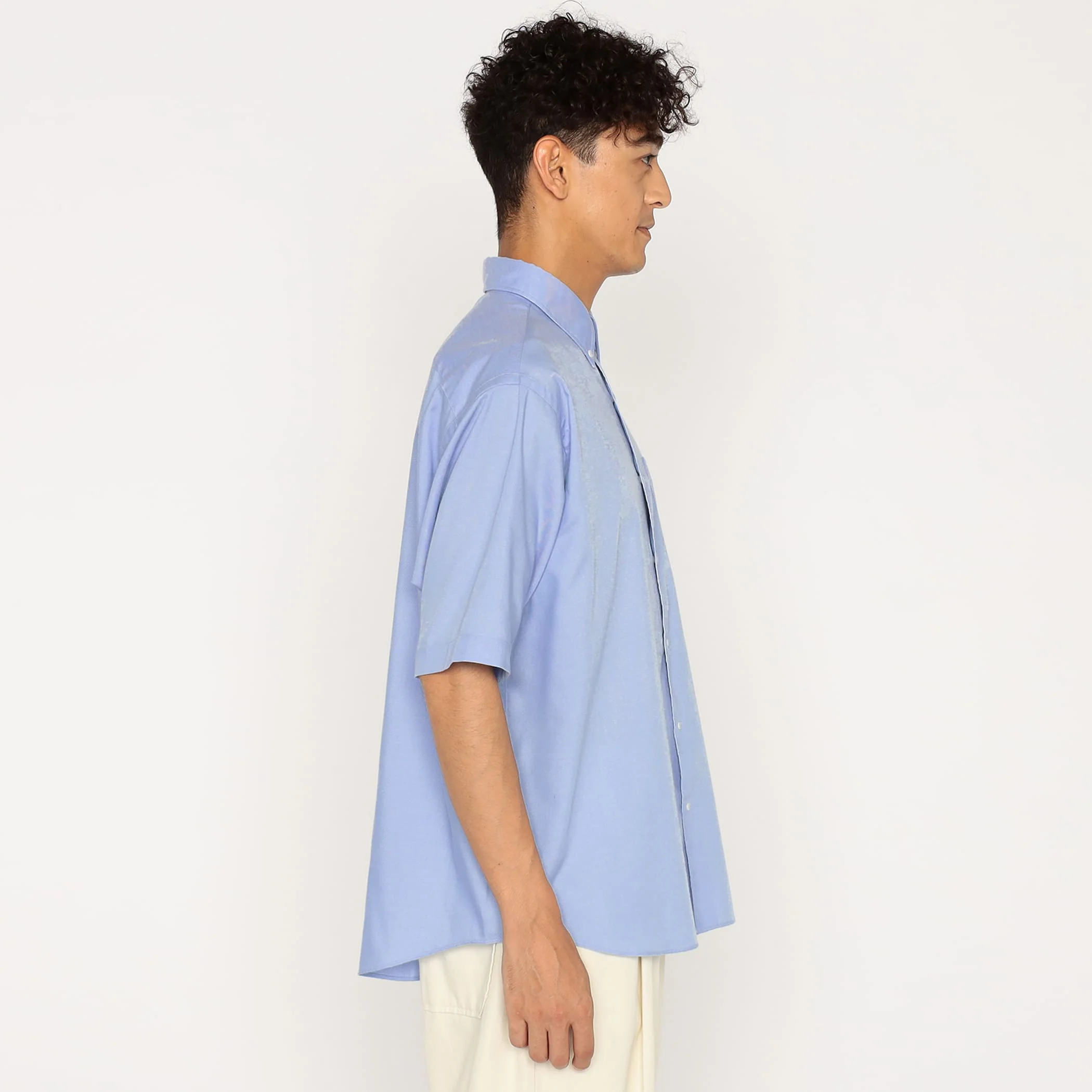 Men's Oxford Short Sleeve Button-Down Shirt - Image 4