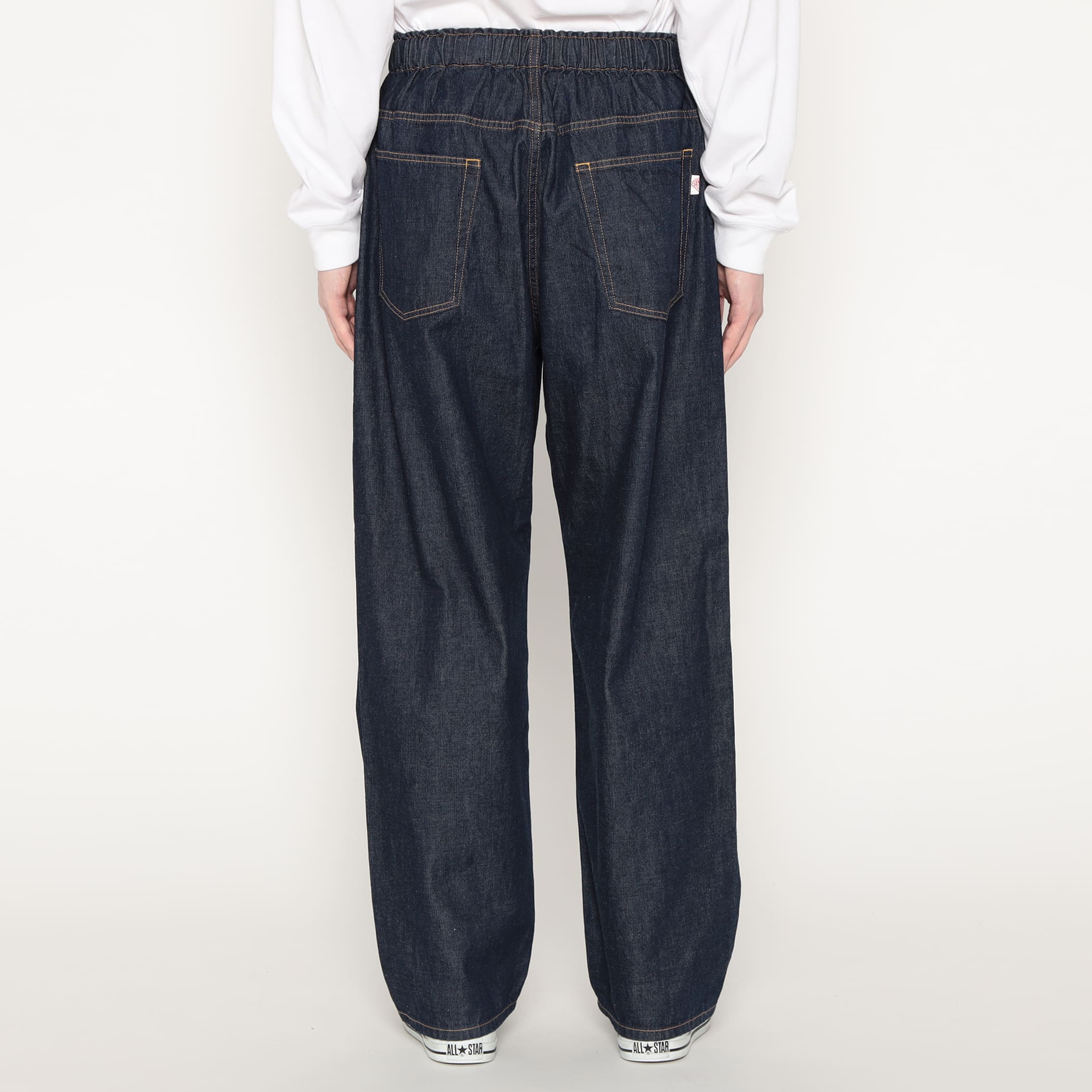 Men's Color Denim Belted Easy Pants - Image 9