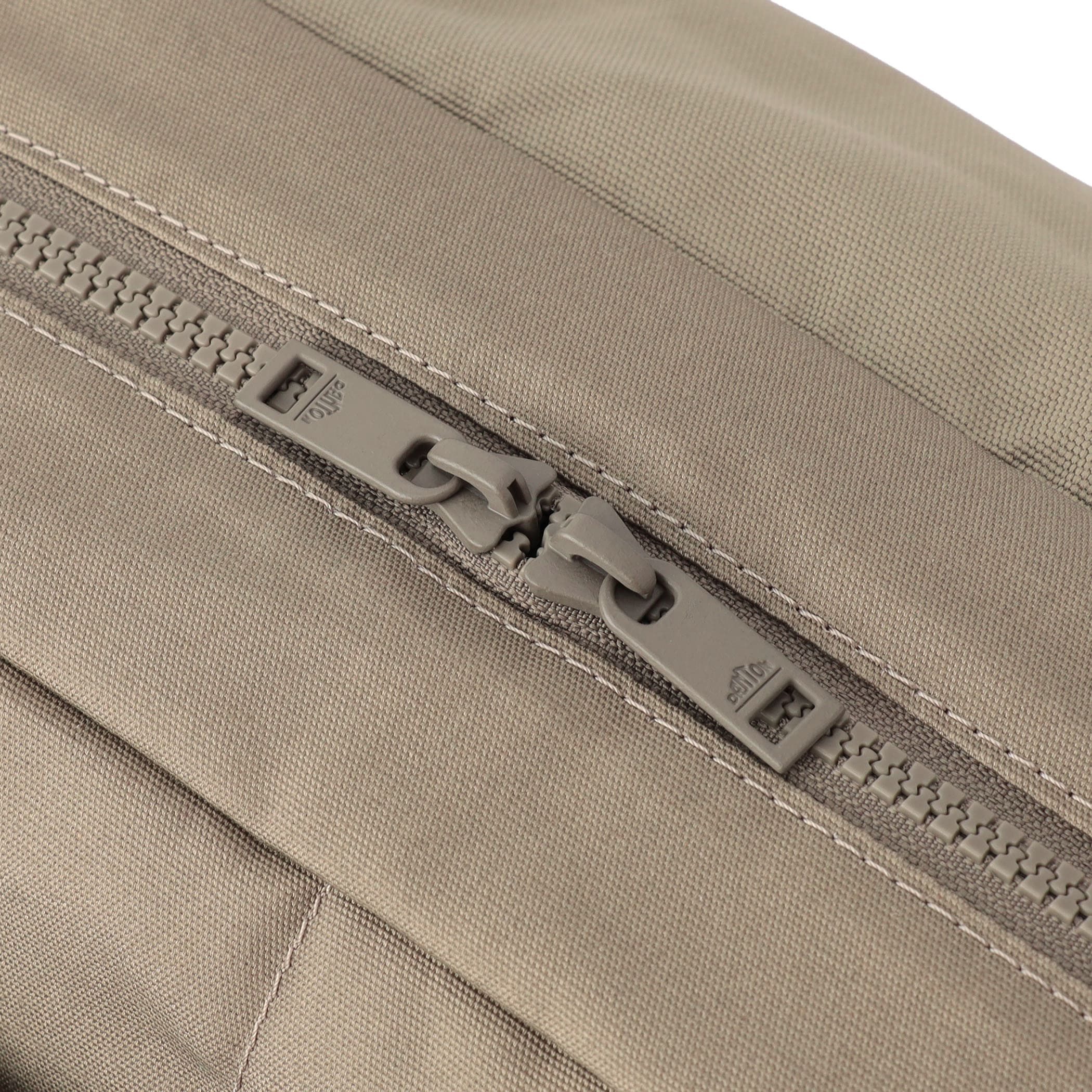 OBERKAMPF - Canvas Shoulder Bag - Image 9